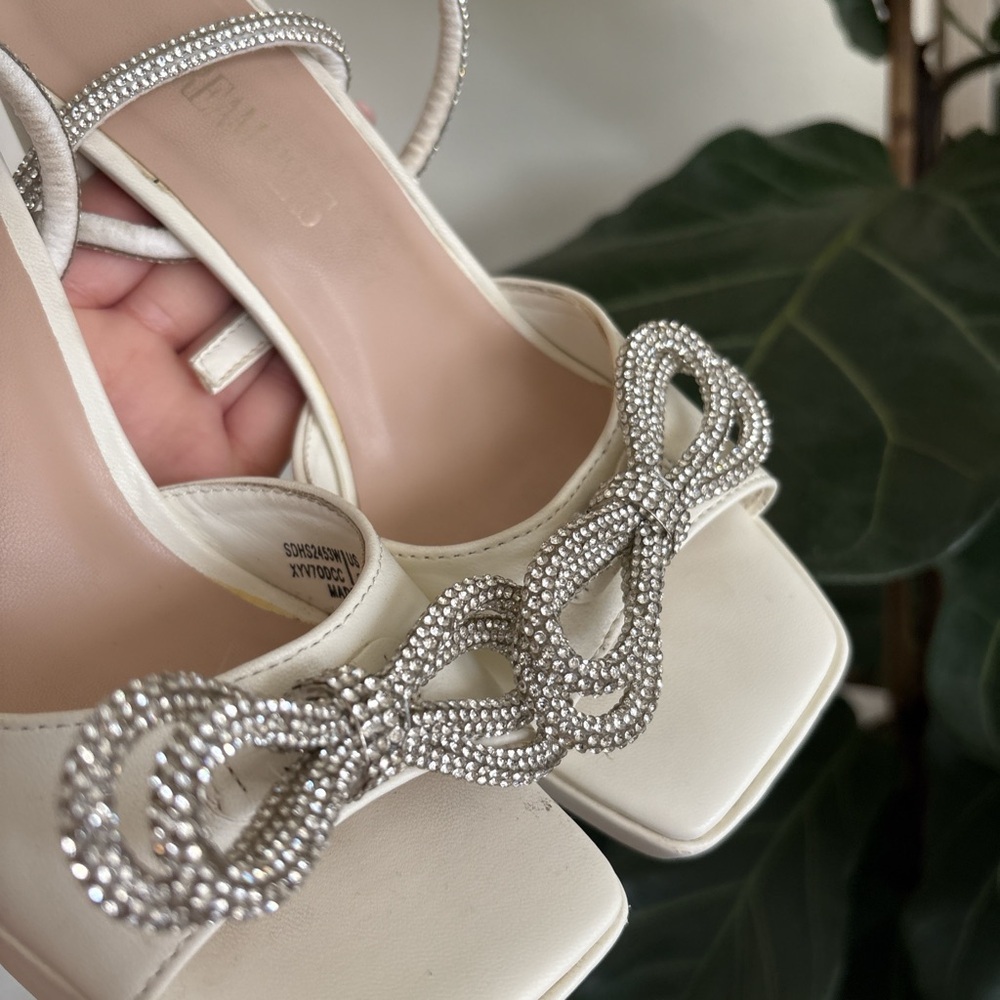 Bridal heels with  Silver Rhinestones - Picture 4 of 7